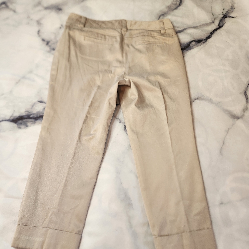 Capri pants - Picture 2 of 2